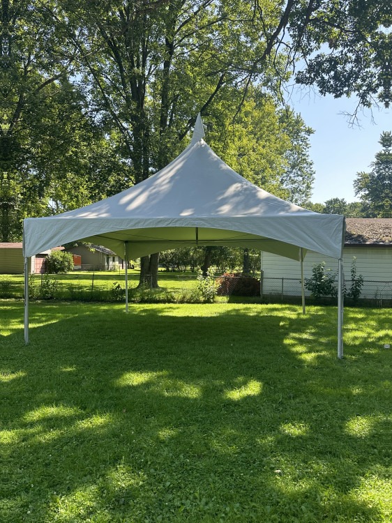 20X20 Pole Tent (white)