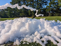 Foam machine